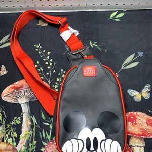 Disney Mickey Mouse Black and White Bag NWT CROSSBODY